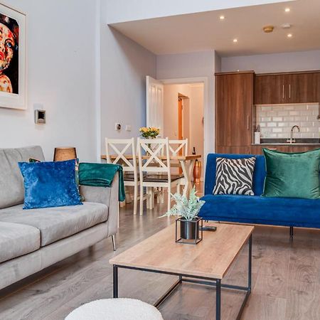 City Centre Top Floor Apartment In Belfast City Centre Kültér fotó