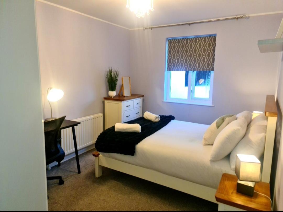City Centre Top Floor Apartment In Belfast City Centre Kültér fotó
