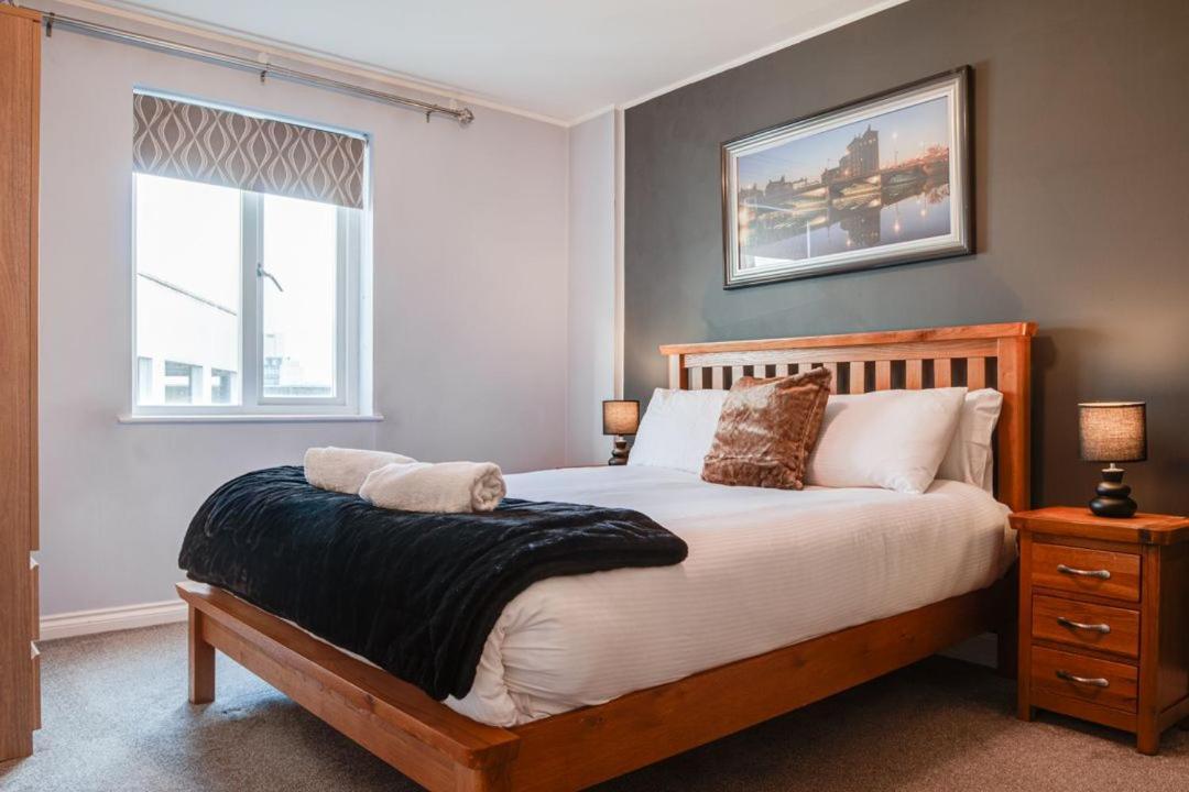 City Centre Top Floor Apartment In Belfast City Centre Kültér fotó